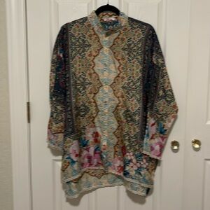 Johnny Was silk kimono shirt. Size S.